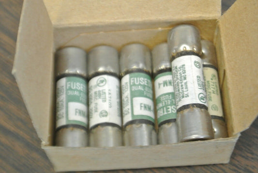 LOT of 6 / BUSS FNM4 DUAL-ELEMENT FUSE / 4A / 250V / NEW SURPLUS / FNM-4