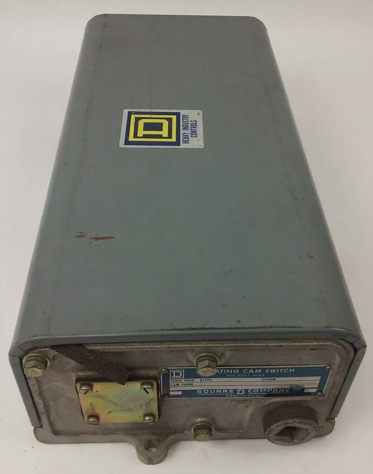 SQUARE D ROTATING CAM LIMIT SWITCH CLASS 9008, TYPE RC-114AW, SER. FOL-2, 600V