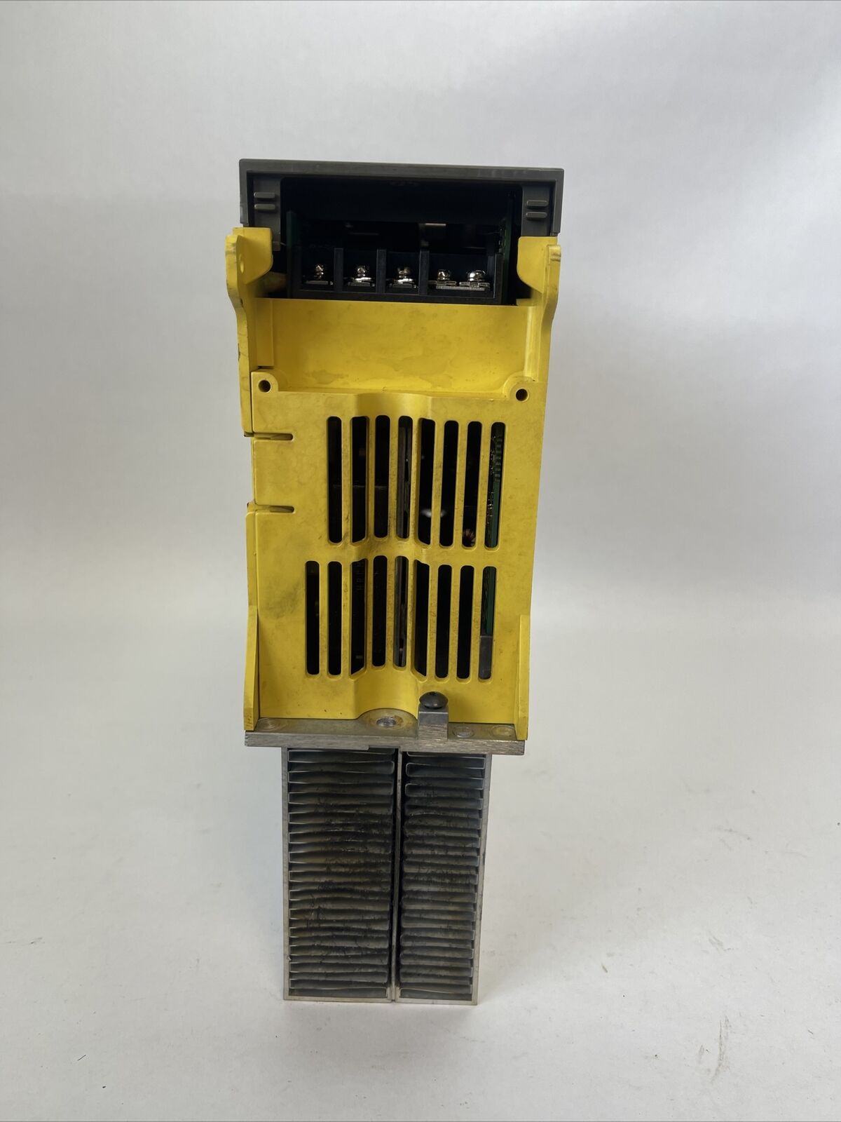 FANUC A06B-6077-H111 POWER SUPPLY SER B INPUT 200-230VAC 49A OUTPUT 283-325VDC