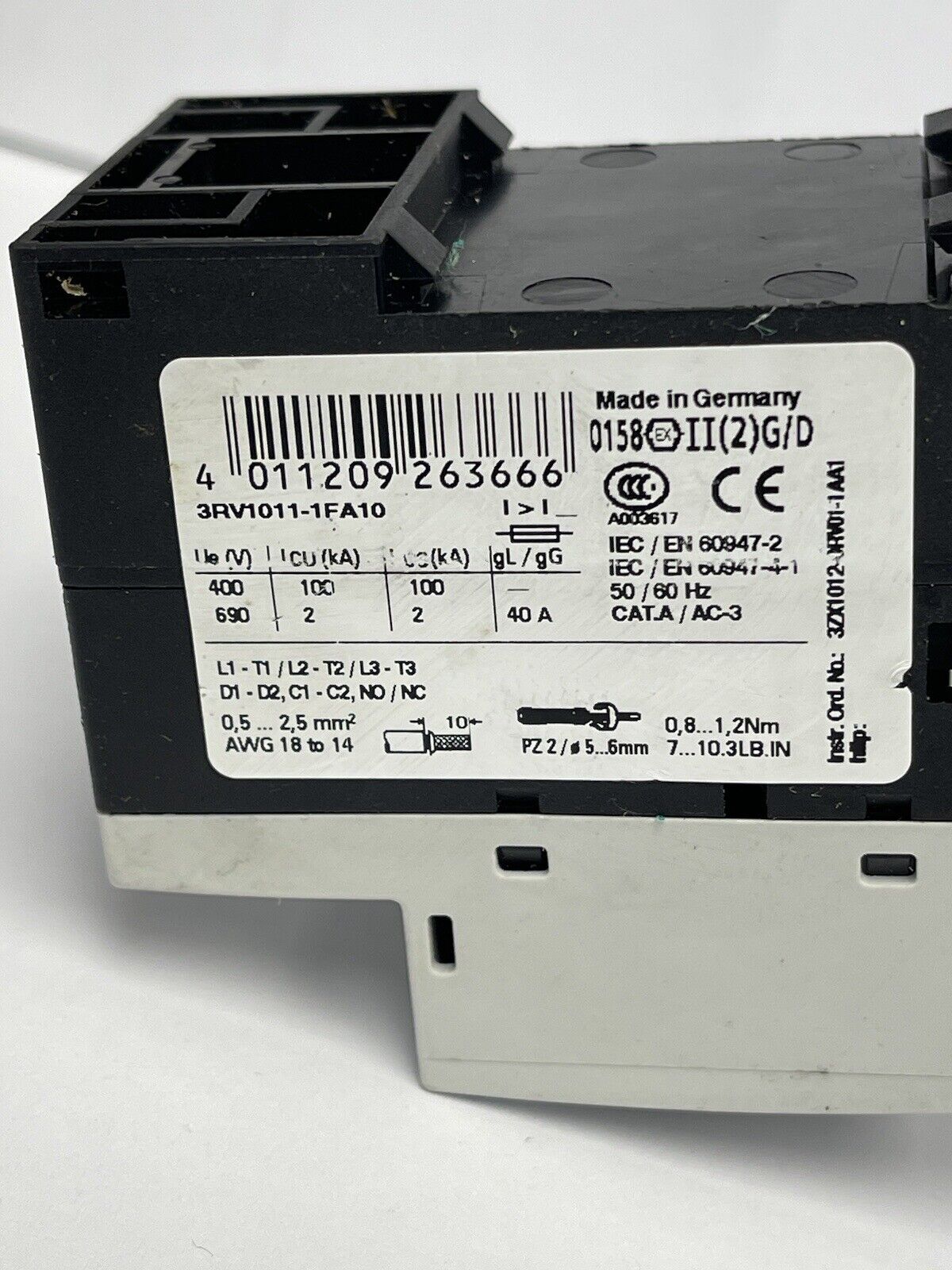 SIEMENS - 3RV0011-1FA10 - Motor breaker; 1.5kW; 220÷690VAC; DIN; Sht Cir Rel 65A