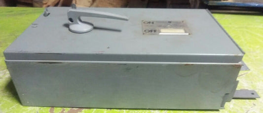 General Electric GE QMR THFP364 200 Amp 600V 3-Pole Disconnect Switch Panelboard