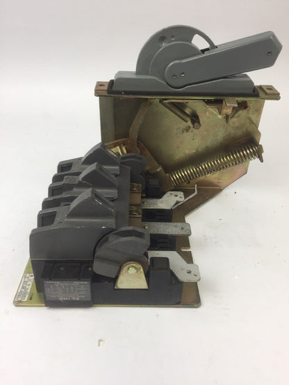 ALLEN BRADLEY 1494FNF100 DISCONNECT SWITCH 1494FC211 FUSE BLOCK ADAPTOR