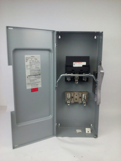 SIEMENS JN324 FUSIBLE SAFETY SWITCH 2P, 1PH, 200A, 240V, 15HP, TYPE 1 INDOOR