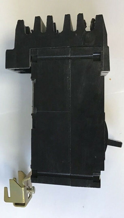 SQUARE D FA22015AC CIRCUIT BREAKER 240VAC/250VDC 2POLE