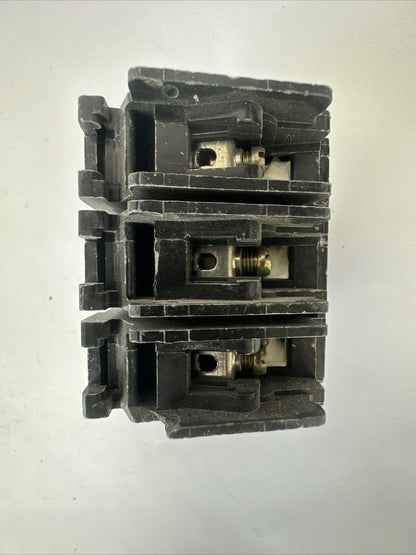 SIEMENS B320 CIRCUIT BREAKER 240VAC 20AMP 3POLE TYPE BL