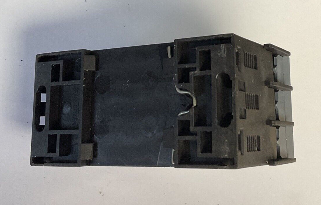 SIEMENS 3RV2021-4CA10 MANUAL MOTOR STARTER