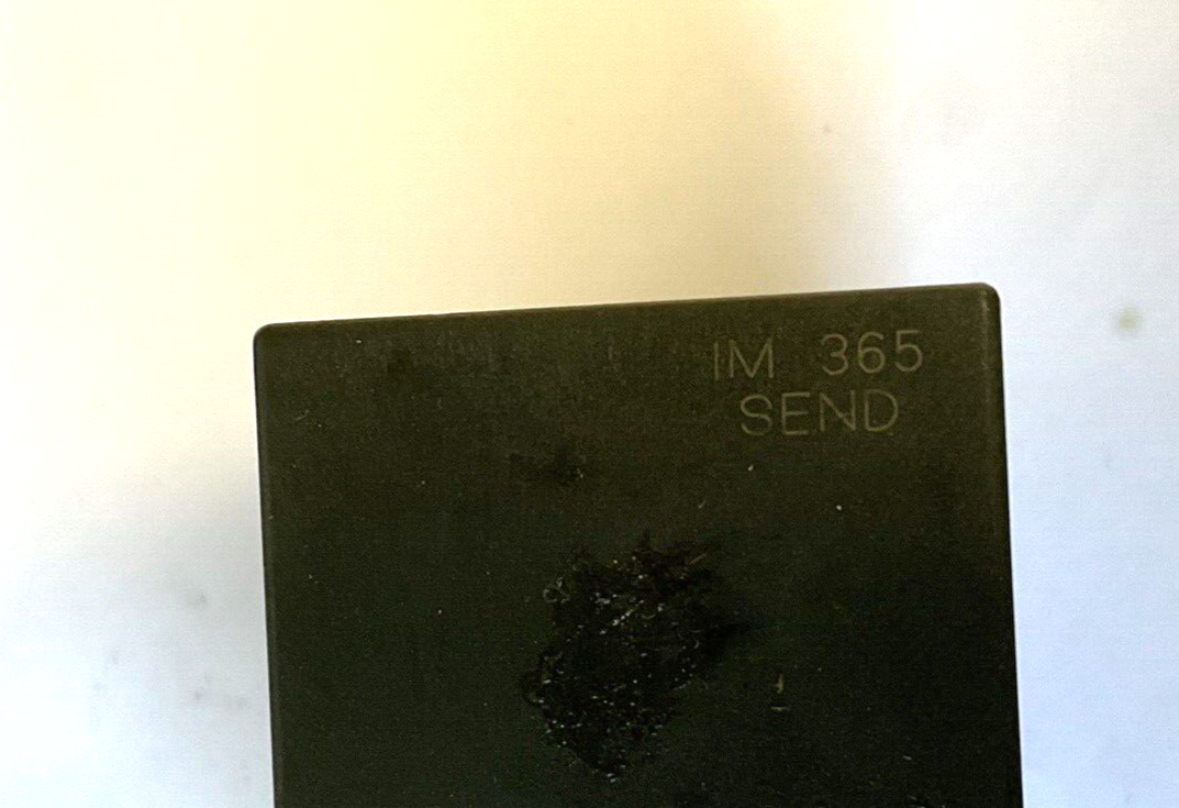 SIEMENS 6ES7 365-0BA01-0AA0 INTERFACE MODULES SEND  IM365**LOTOF2**