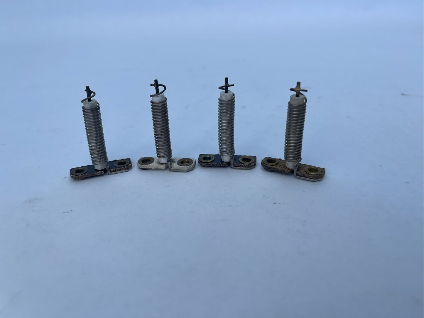 CUTLER HAMMER H22 HEATER (LOT OF 4)