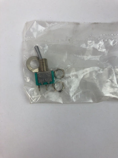 JBT TOGGLE SWITCH JMT-123 5A 125V (LOT OF 10)