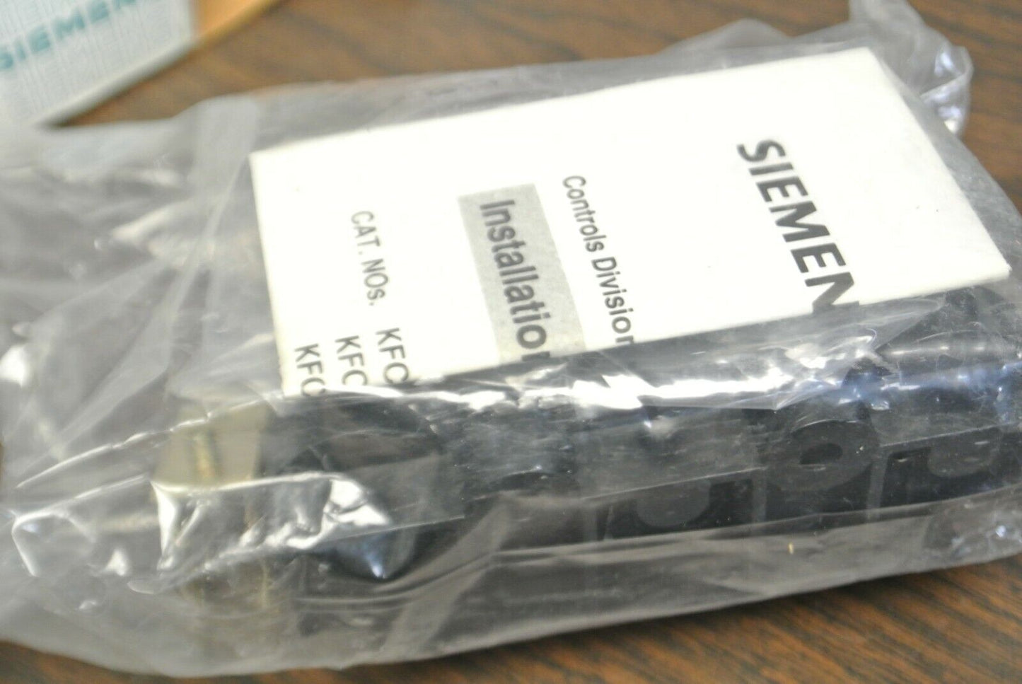 SIEMENS KFCK32R FUSE CLIP KIT / REJECTION TYPE / 30A / 250V / NEW SURPLUS