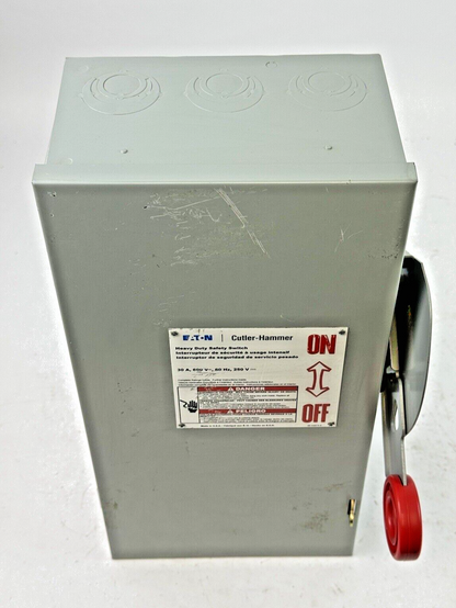 EATON / CH - DH361UGK - HD SAFETY SWITCH - 30A/ 600VAC/250DC / 3 POLE/ TYPE 1