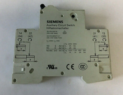 SIEMENS 5ST3010AS AUX. CIRCUIT SWITCH 400V/230V 6A***(LOTOF6)***