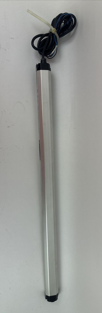 BANNER WLS28-2XW430XM WORK LIGHT STRIP LOW VOLTAGE LUMINAIRE 12-30VDC 1.2A