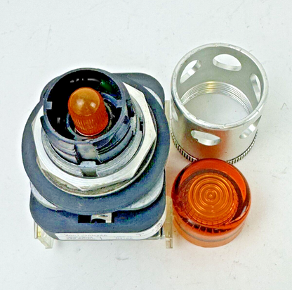 ALLEN-BRADLEY - 800T-QAH24A SER. T - AMBER PUSH BUTTON W/ 800T-XA SER. D & GUARD