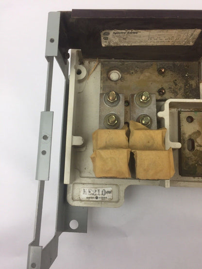 GE SPECTRA SERIES AML3800ND MAIN LUG ASSEMBLY 800 AMP 600V MAX 3 POLES