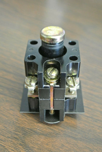ALLEN-BRADLEY 801-BSC107 / PUSH-TYPE LIMIT SWITCH / 1 N.O., 1 N.C. / NEW SURPLUS