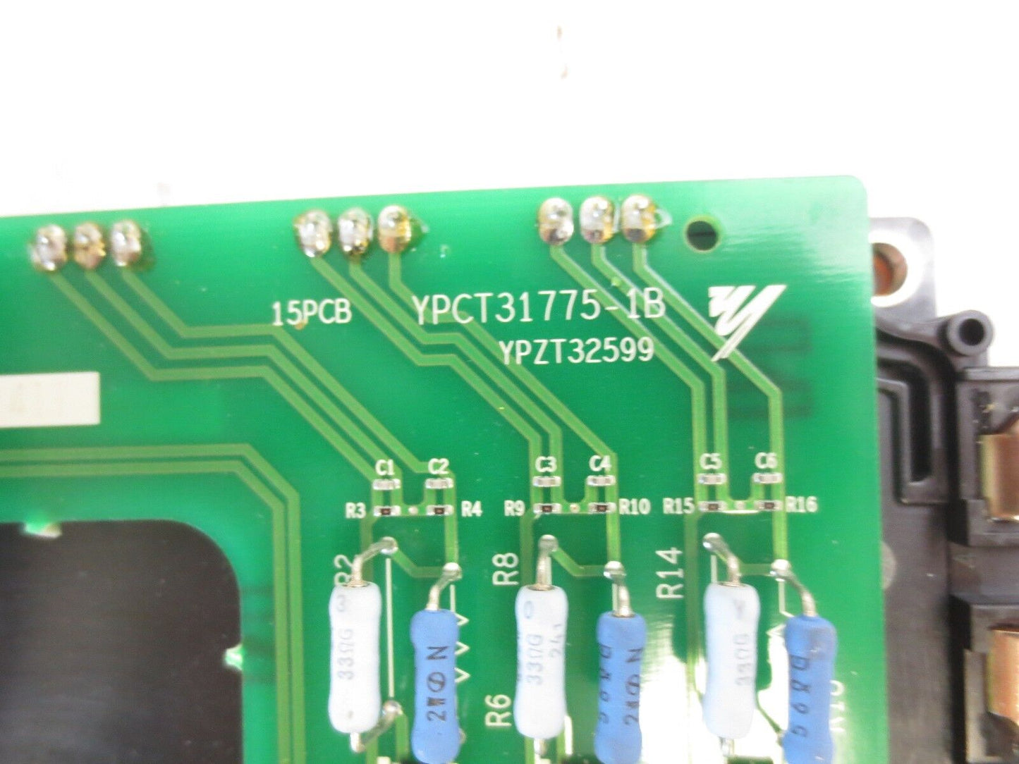 YASKAWA YPZT32599 / YPCT31775-1B - PCB + MITSUBISHI CM150G6X-24S1 IGBT