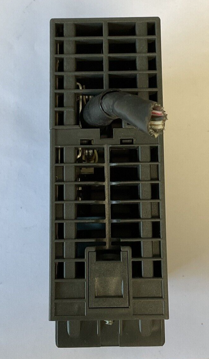 SIEMENS 6ES7 365-0BA01-0AA0 INTERFACE MODULES SEND  IM365**LOTOF2**
