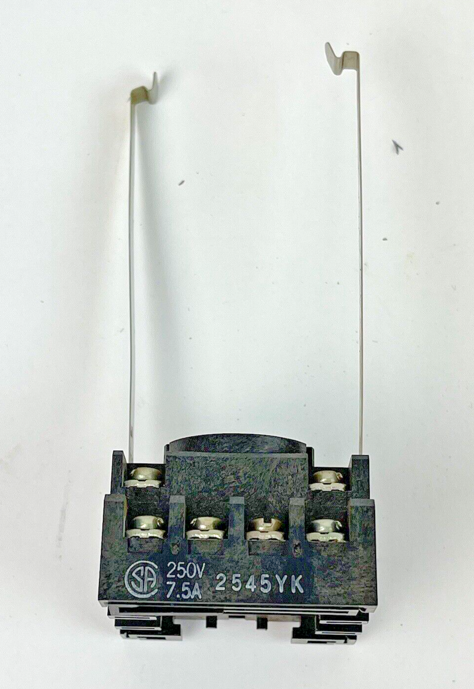 OMRON - 61F-GP-N (D) FLOATLESS LEVEL SWITCH & OMRON - PF113A RELAY SOCKET BASE