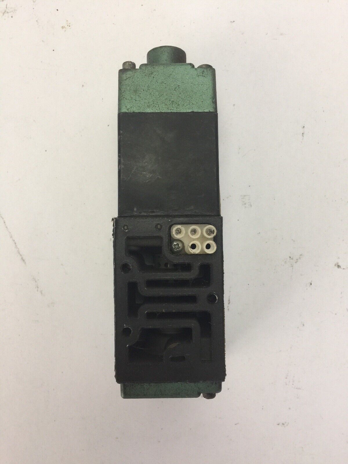 NUMATICS 228-690B SOLENOID VALVE 100-115/50 110-120/60 0.12 AMP