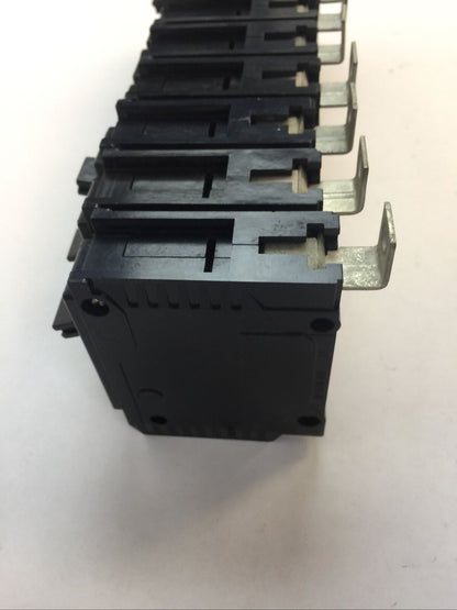 CHALLENGER/SYLVANIA BQ1C020 CIRCUIT BREAKER 1POLE 20AMP 120/240VAC (LOT OF 11)