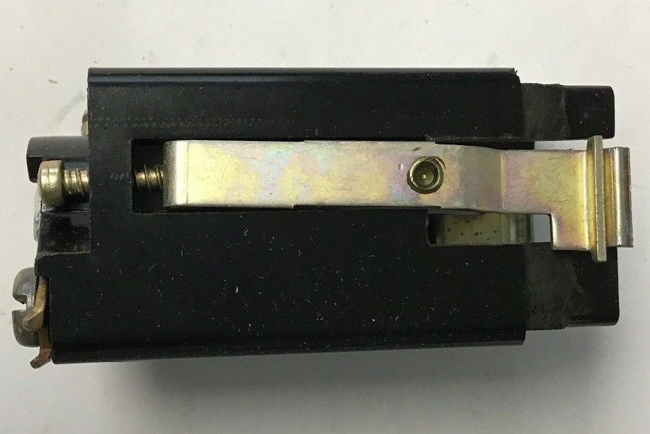 GENERAL ELECTRIC CR103C1101B SQUARE LIGHT 110/125VAC/DC