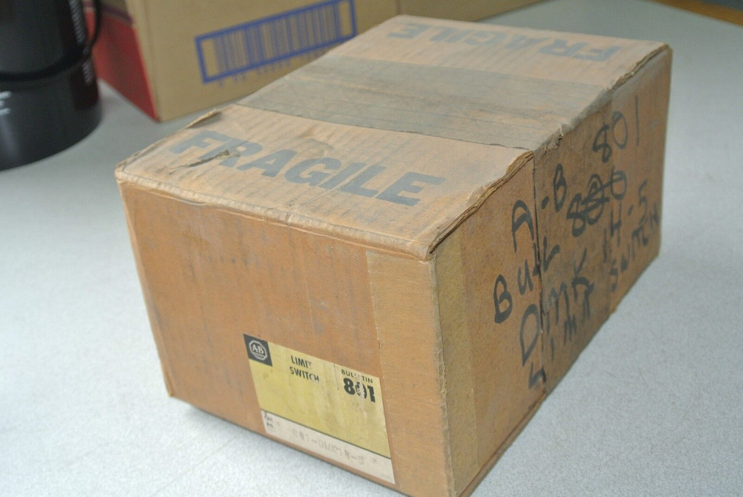 ALLEN-BRADLEY 801-DMK145, Ser. A - LIMIT SWITCH - NEW SURPLUS - 801-DMK14-5