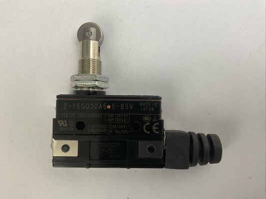 OMRON Z-15GQ22A55-B5V LIMIT SWITCH 15A 125/250/480VAC