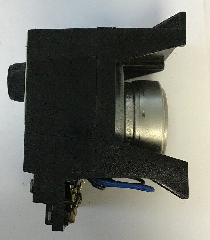 EAGLE SIGNAL BR17A5 TIME DELAY RELAY 120V 50HZ 10A 1/3HP 125-250VAC