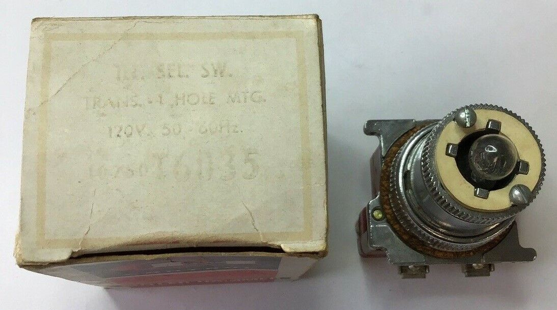 CUTLER HAMMER 10250T6035 ILLUMINATED SELECTOR SWITCH 120V 50/60HZ