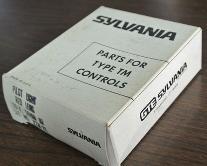 SYLVANIA / GTE KTM-21 PILOT LIGHT - RED LENS - 120V, 50/60Hz - NEW SURPLUS