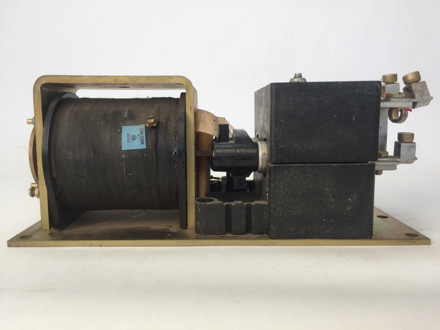 ALLEN BRADLEY 202-D0H9 D.C. CONTACTOR 90 AMPS 250 VOLTS 3D156 COIL 230-250VDC