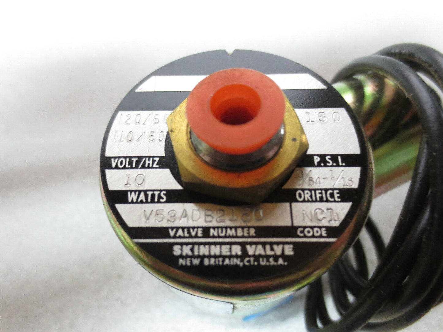 SKINNER V53ADB2050 V5-SERIES SOLENOID VALVE 50psi, 60Hz, 10W, NEW SURPLUS