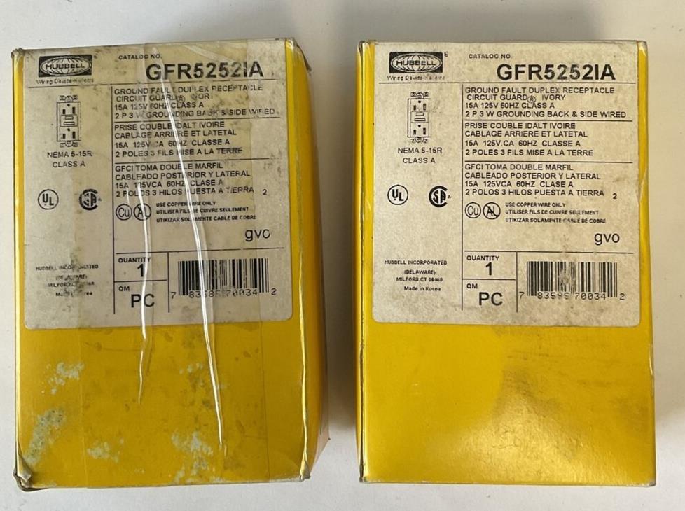 HUBBELL GFR5252IA DUPLEX RECEPTACLE 15A 125V 2POLE 3WIRE ***LOTOF2***