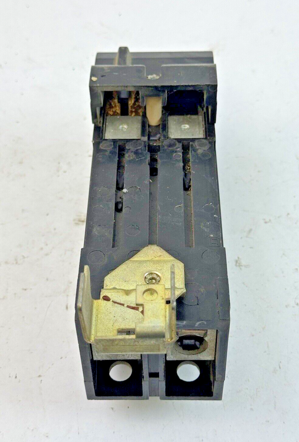 SQUARE D - Q221175AC - MOLDED CASE CIRCUIT BREAKER - 2 POLE/ 175 A/ 240 VAC