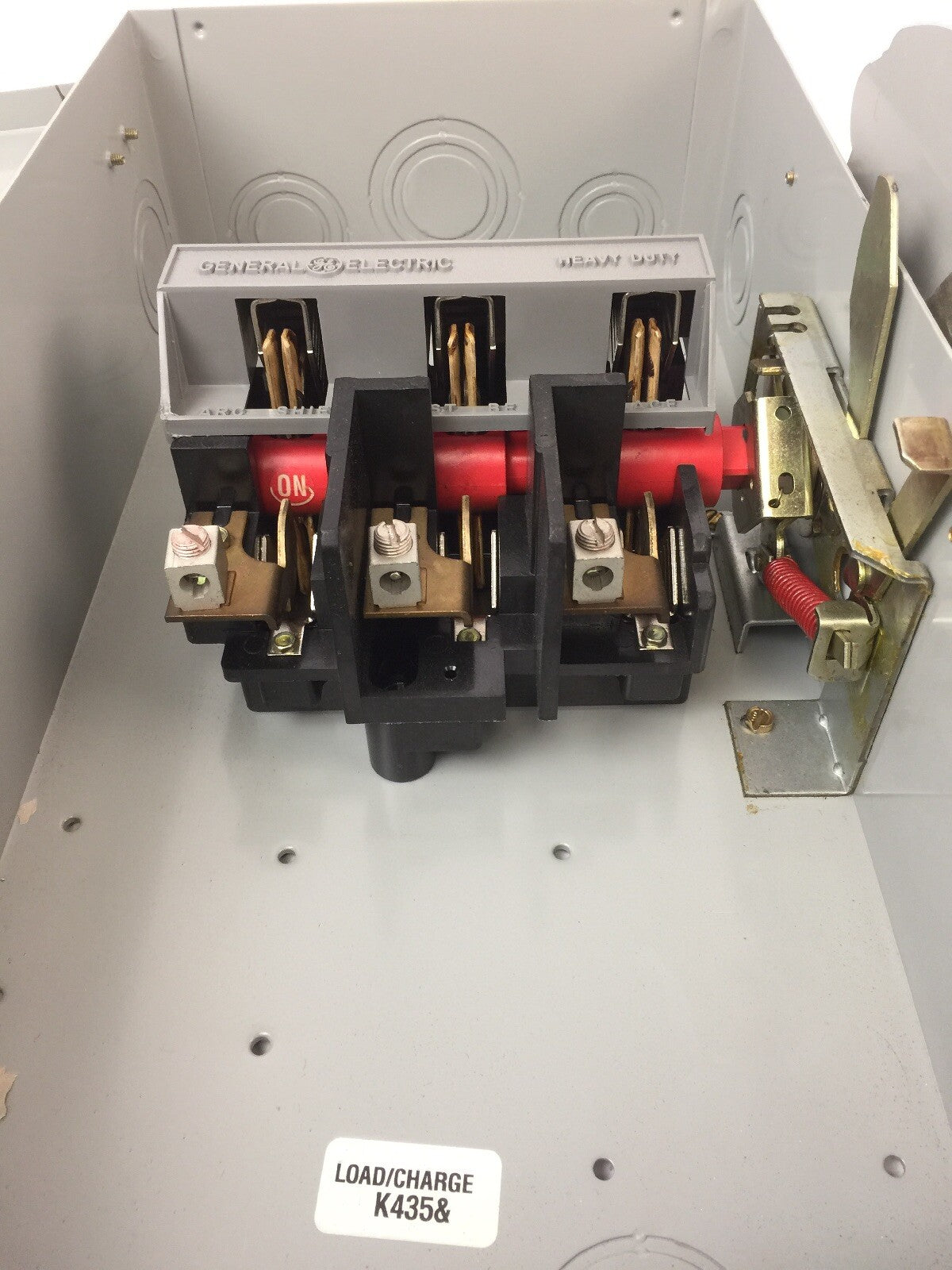 GE THN3362 SAFETY SWITCH 60AMP 600VAC 250VDC 3 PHASE 60 HP TYPE 1 INDOOR MOD 10
