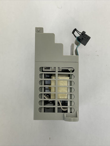 ALLEN BRADLEY 1762-OW16 MICROLOGIX 16PT VAC/VDC RELAY OUTPUT SERE B REV A