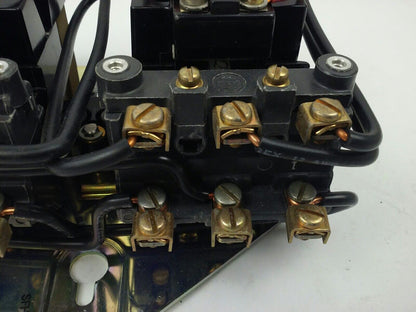 ALLEN BRADLEY 715X-AOD3000 TWO SPEED STARTER SIZE 0 PHASE 3 120V 60HZ SERIES L