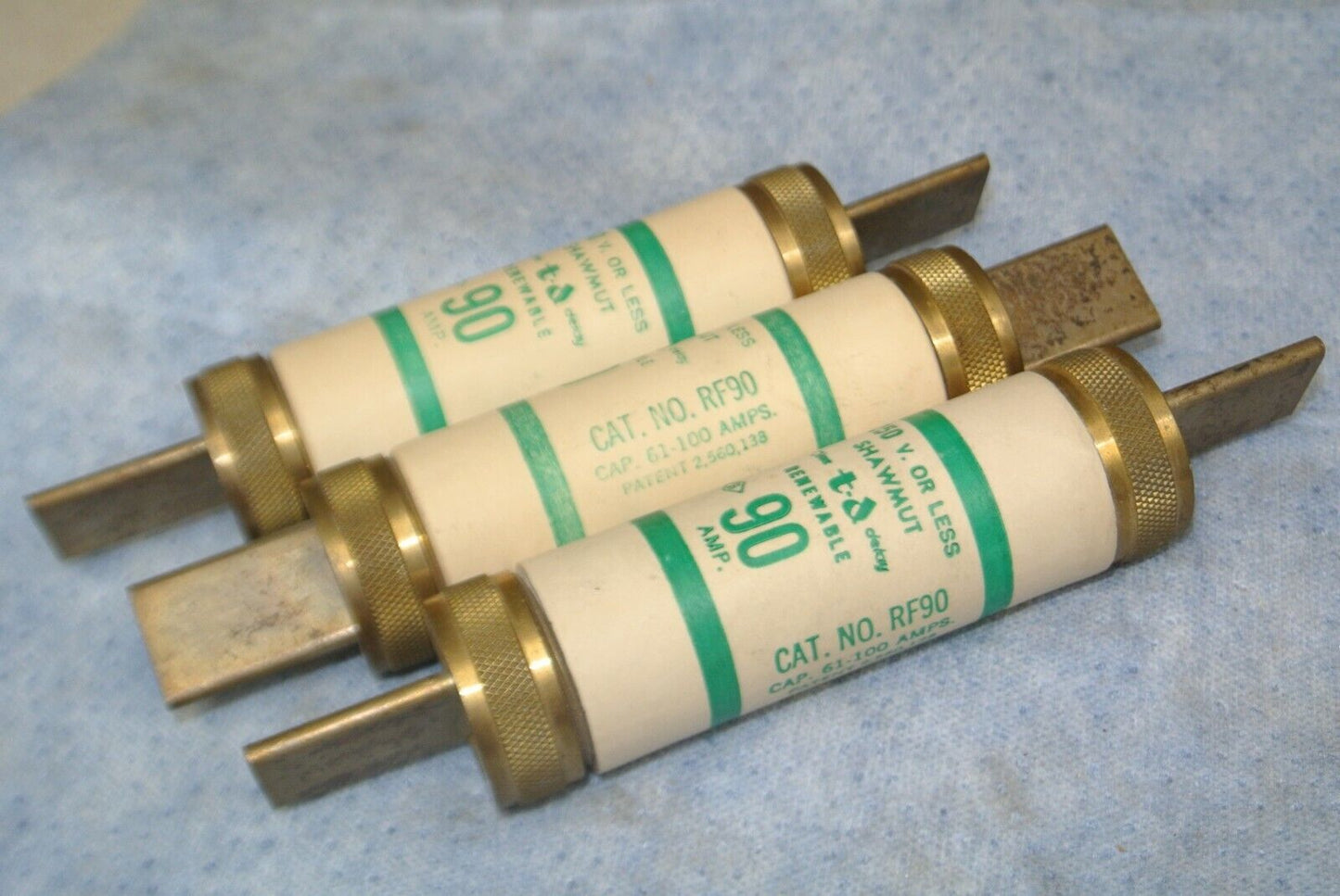 LOT of 3 / SHAWMUT RF90 RENEWABLE FUSE / 90A / 250V / NEW SURPLUS