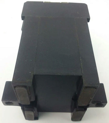 ALLEN BRADLEY 852S-NSB SER.F SOLID STATE TIMER, 0.5-30 SECONDS TIME DELAY RANGE