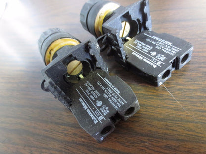 KLOCKNER-MOELLER 2-POSITION SELECTOR SWITCH w/ K10 CONTACT BLOCK