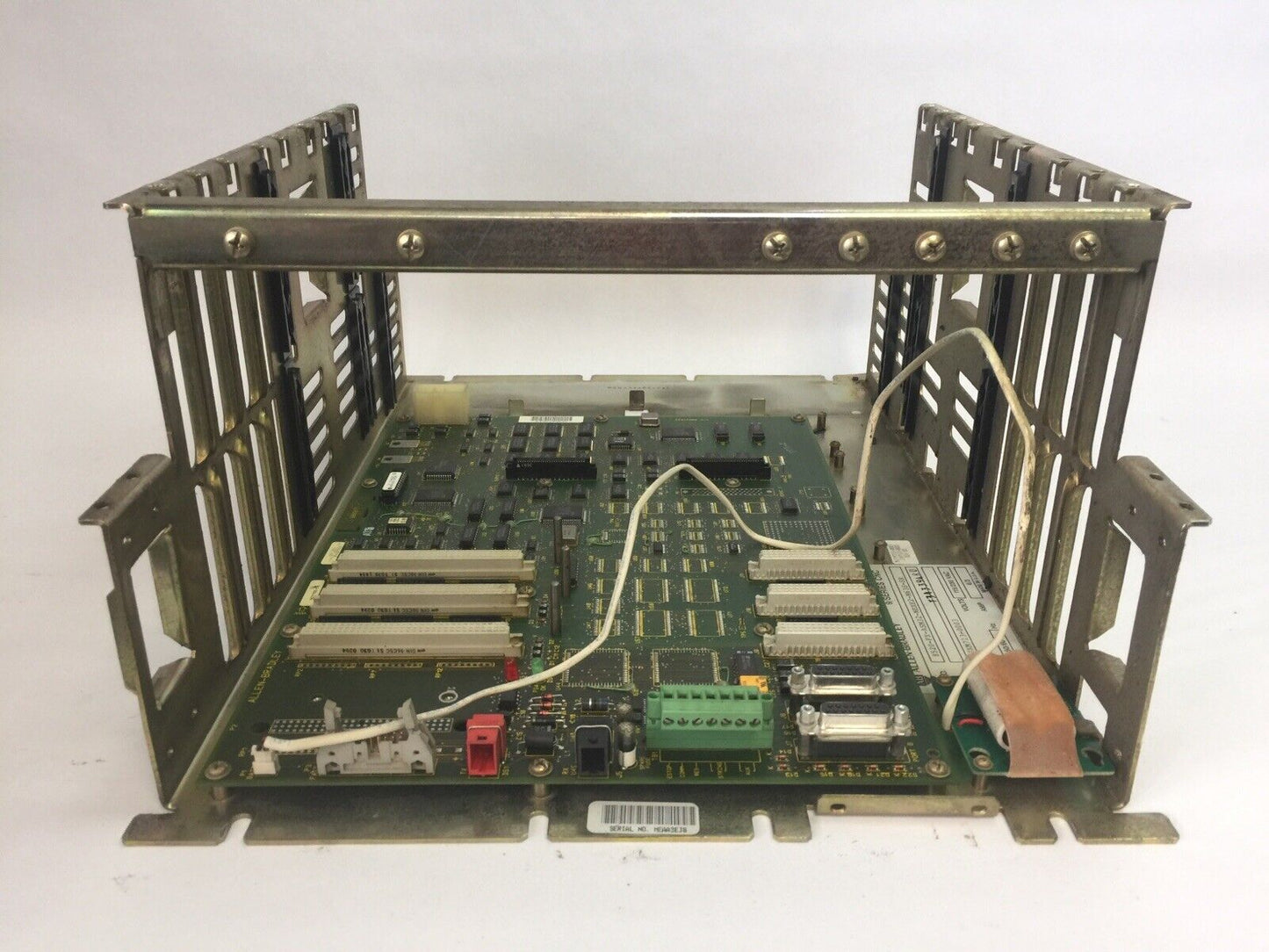 ALLEN BRADLEY 8520-PX-ASM32-MEXE2-M63S-SR RACK 115/230VAC 50/60HZ 6/3AMP