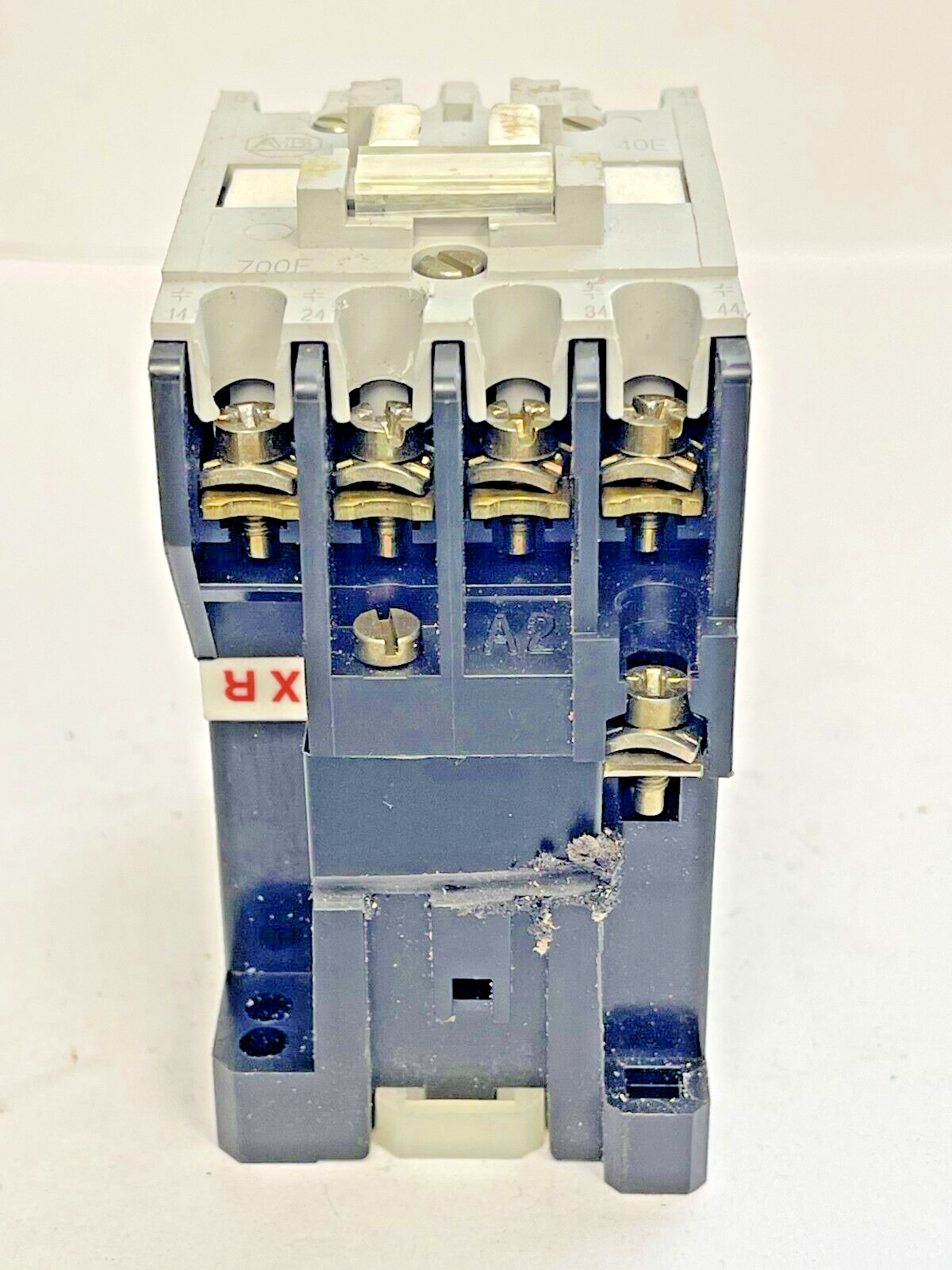 ALLEN BRADLEY - 700-F400A1 SER. C - CONTROL RELAY 120V / 60HZ COIL