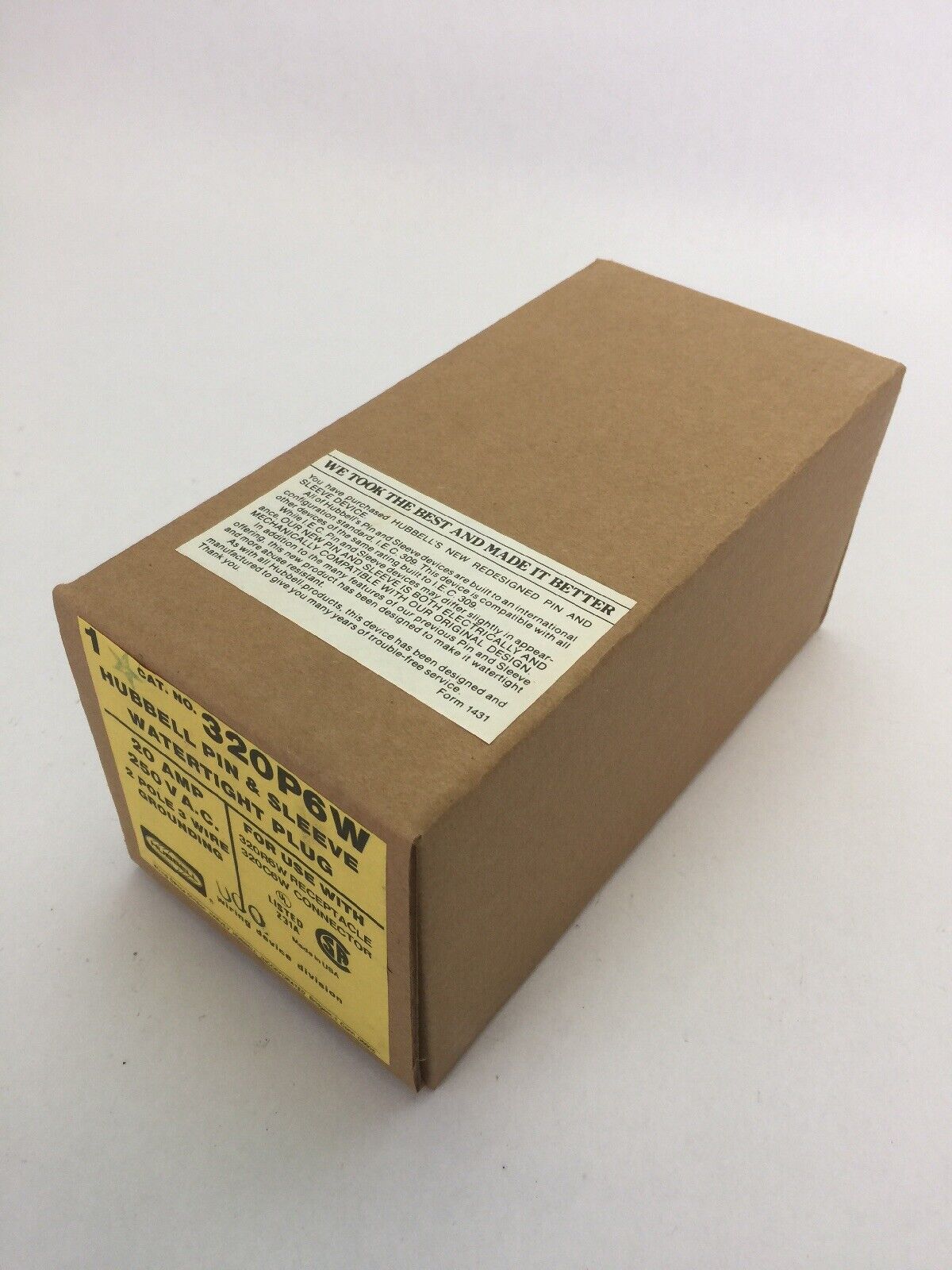 HUBBELL 320P6W PIN & SLEEVE WATERTIGHT PLUG 20A 250VAC 2 POLE 3 WIRE GROUNDING