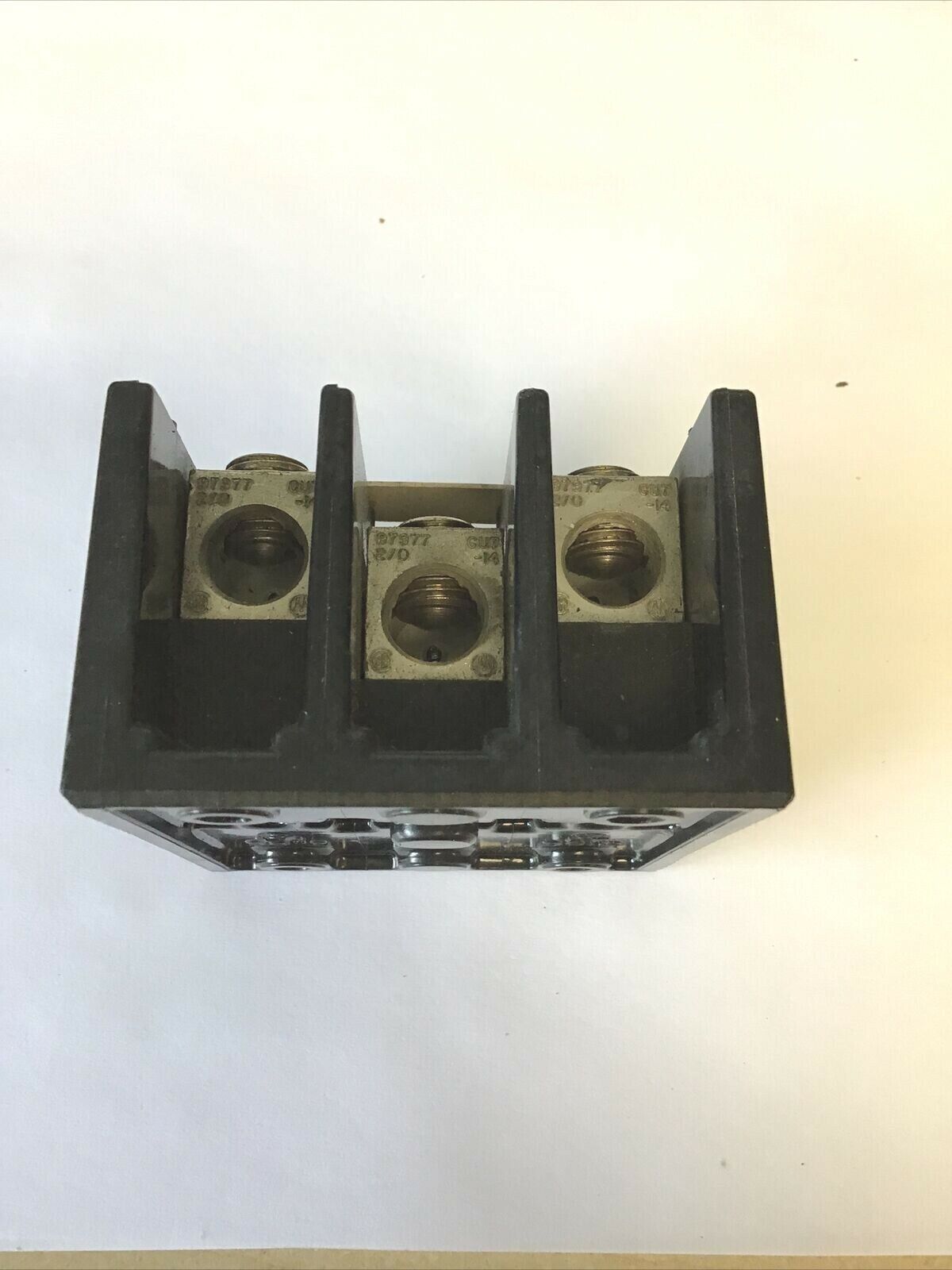 ALLEN BRADLEY 1492-PD3C141 DISTRIBUTION/ POWER BLOCK SER.B 600V 175A