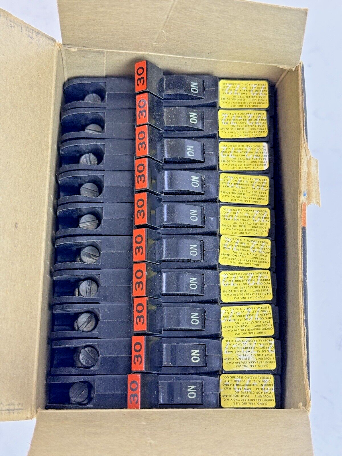 FPE *BOX OF 10* - 030 / NC130 - STAB-LOK BREAKERS - 1 POLE/240VAC/30A