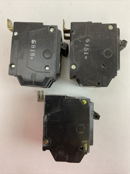 GE THQB215 15AMP 120/240VAC 2POLE CIRCUIT BREAKER (LOT OF 3)