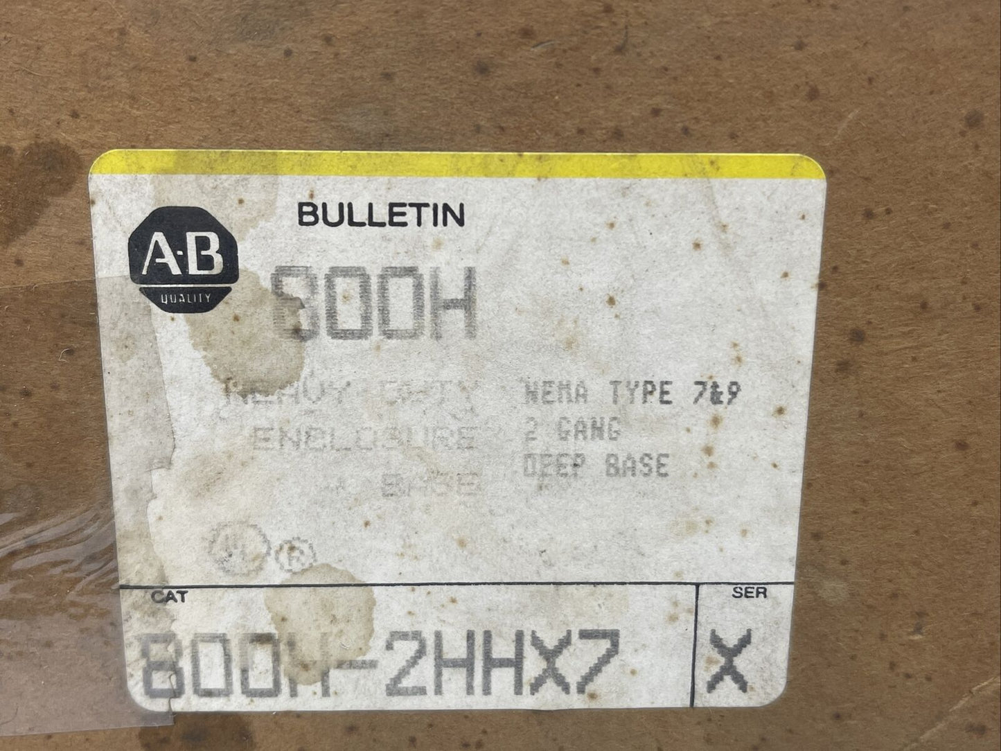 ALLEN BRADLEY 800H-2HHX7 SERIES X HEAVY DUTY ENCLOSURE BASE NEMA TYPE 7&9 2 GANG