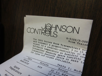 JOHNSON CONTROLS T-5002-202 TEMPERATURE TRANSMITTER, DIRECT ACTING - NEW SURPLUS