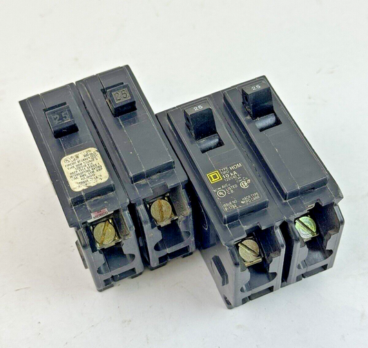 SQUARE D **LOT OF 2** HOM225 - CIRCUIT BREAKERS - 2 POLE/ 25 A/ 240 VAC